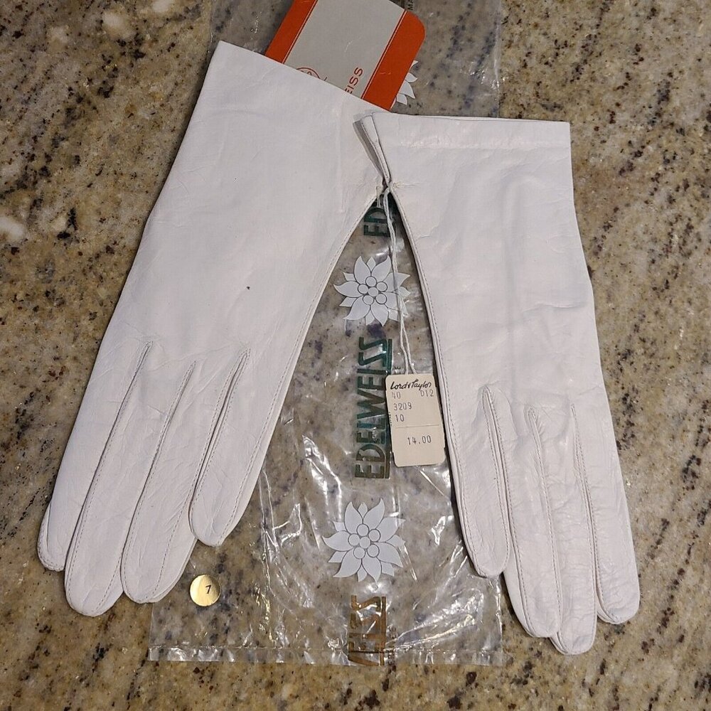 New! Vintage Size S 7 White Soft Kid Leather Silk Lined Formal 9" Gloves France